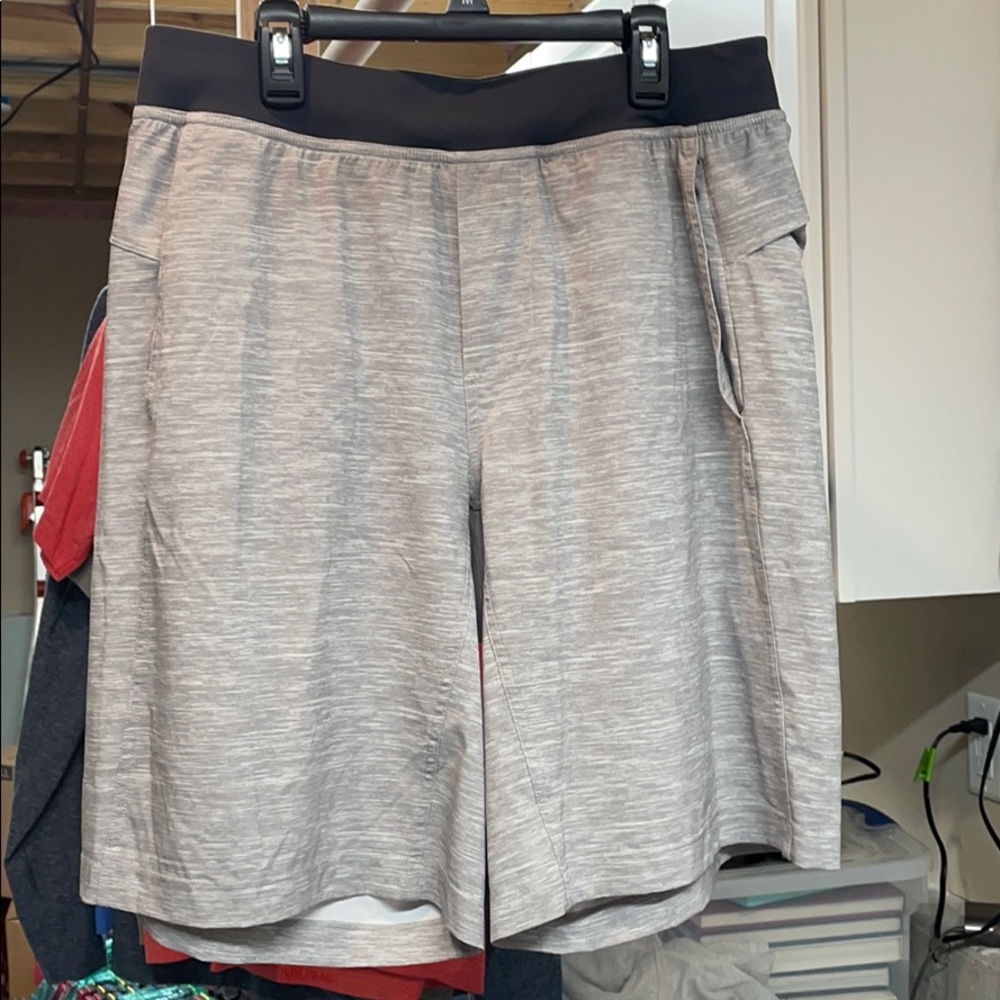 Men’s Lululemon shorts
